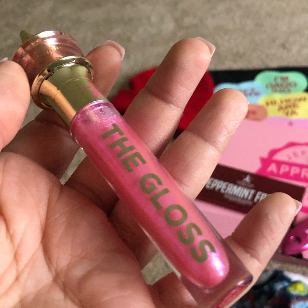 Exclusive from mystery boxes JSC THE GLOSS